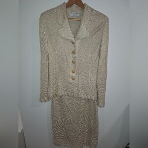 Elegant Tan Women's Jacket